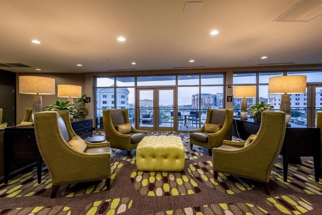 Hilton Garden Inn Charleston Waterfront/Downtown Екстер'єр фото
