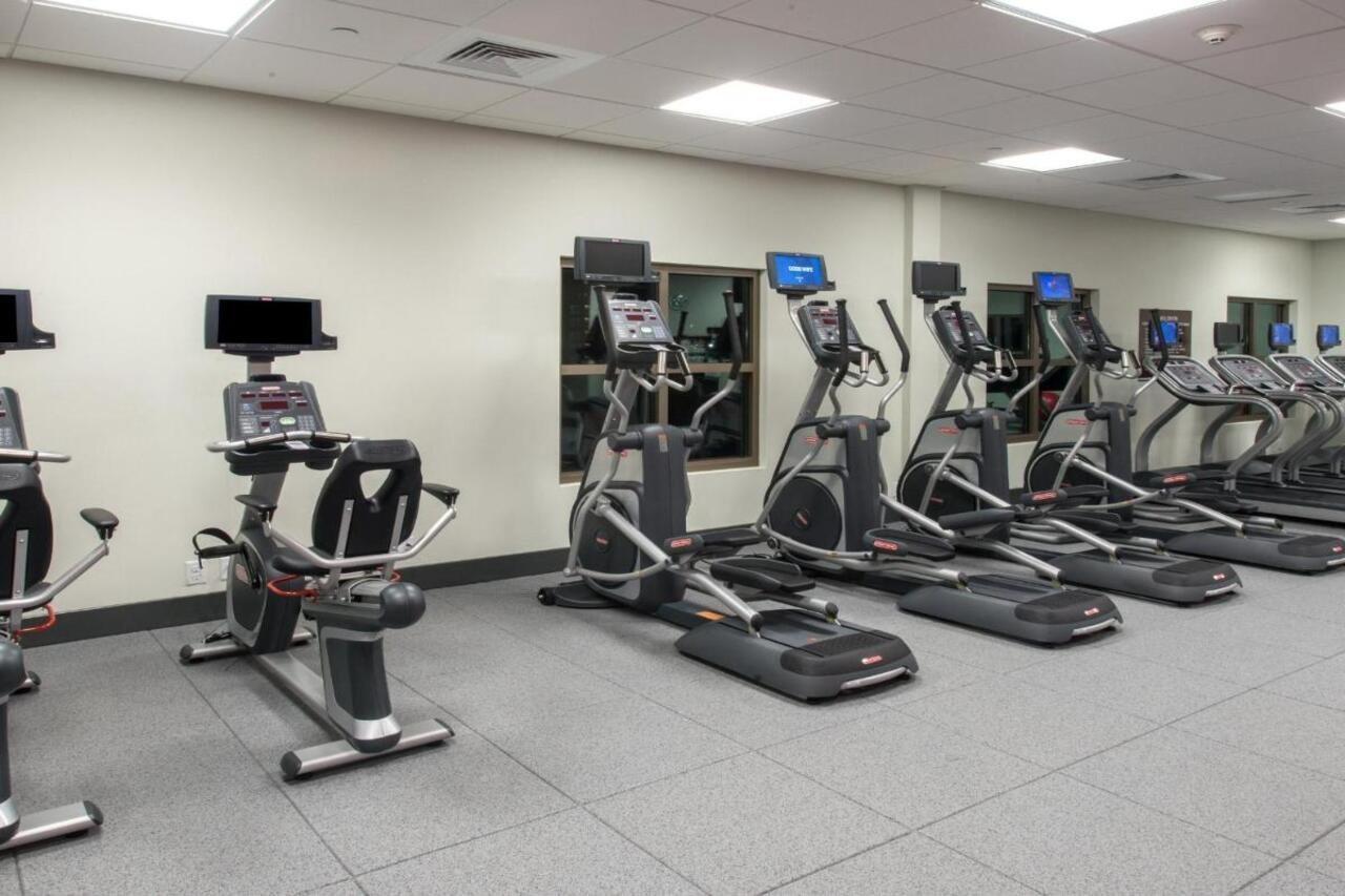 Hilton Garden Inn Charleston Waterfront/Downtown Екстер'єр фото