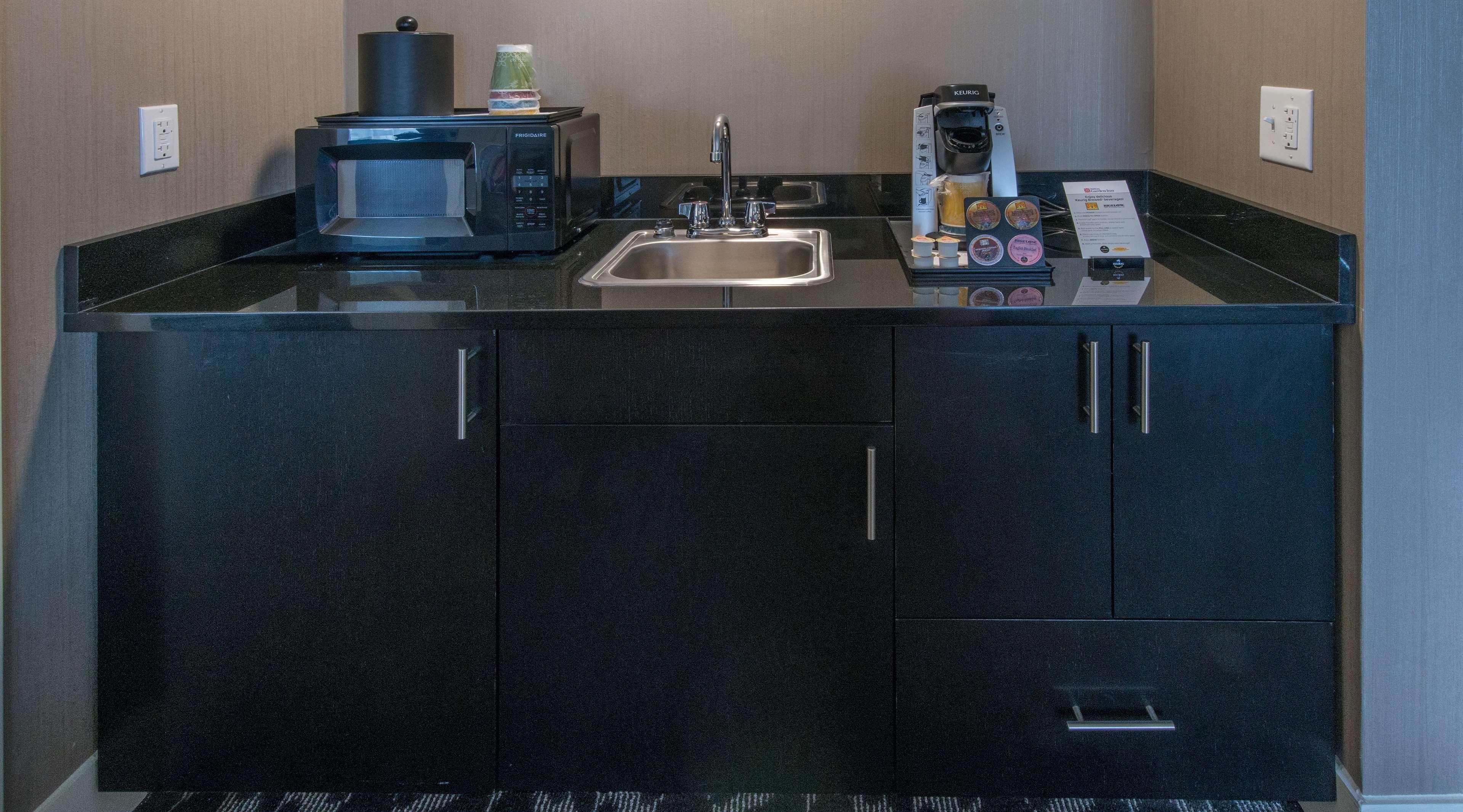 Hilton Garden Inn Charleston Waterfront/Downtown Екстер'єр фото