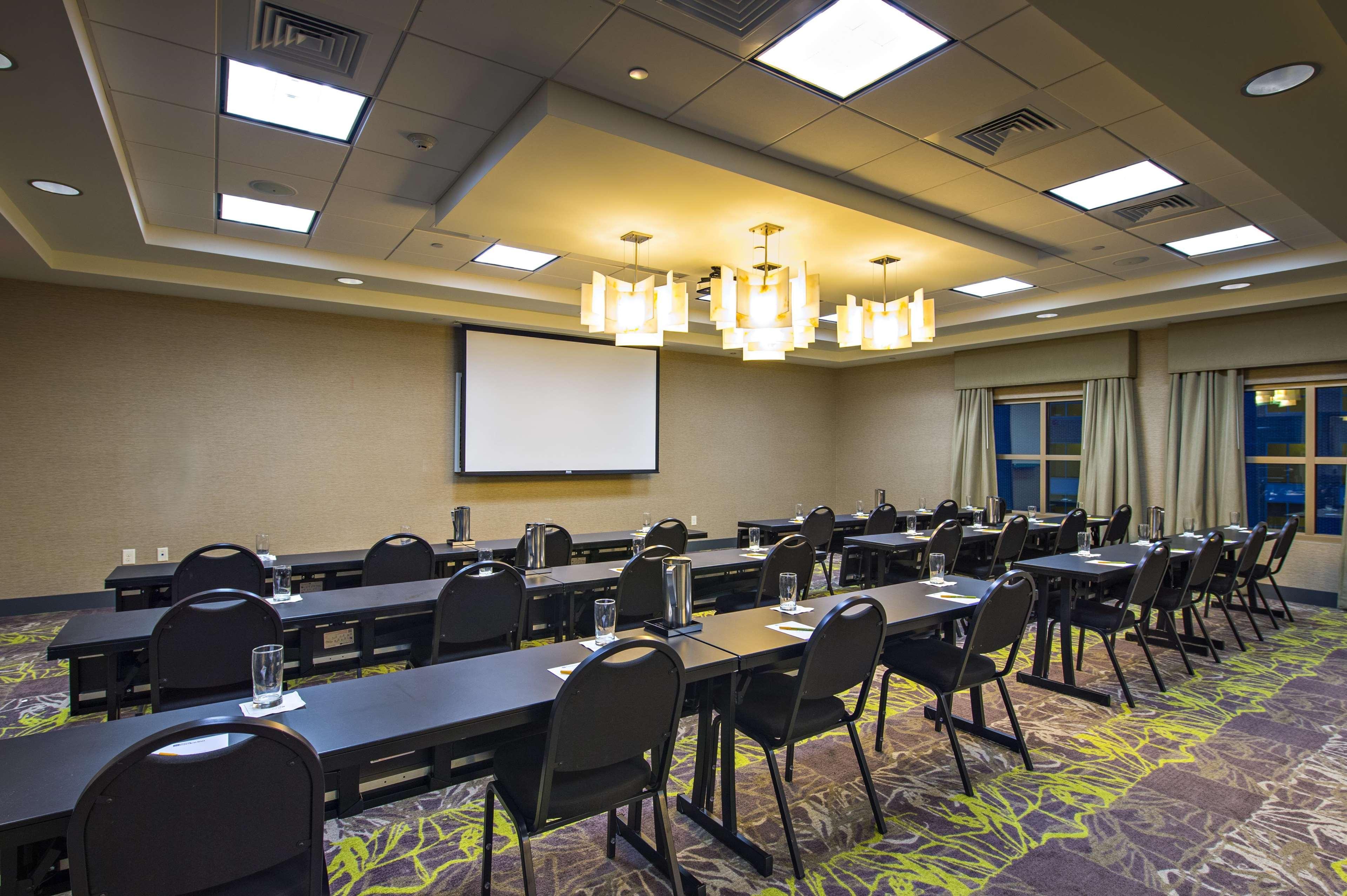 Hilton Garden Inn Charleston Waterfront/Downtown Екстер'єр фото