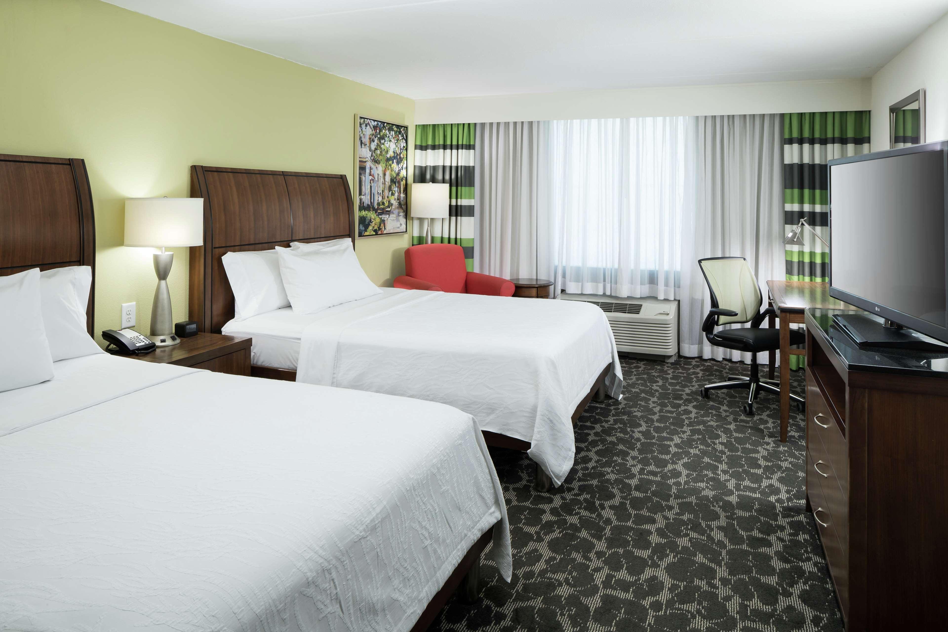 Hilton Garden Inn Charleston Waterfront/Downtown Екстер'єр фото