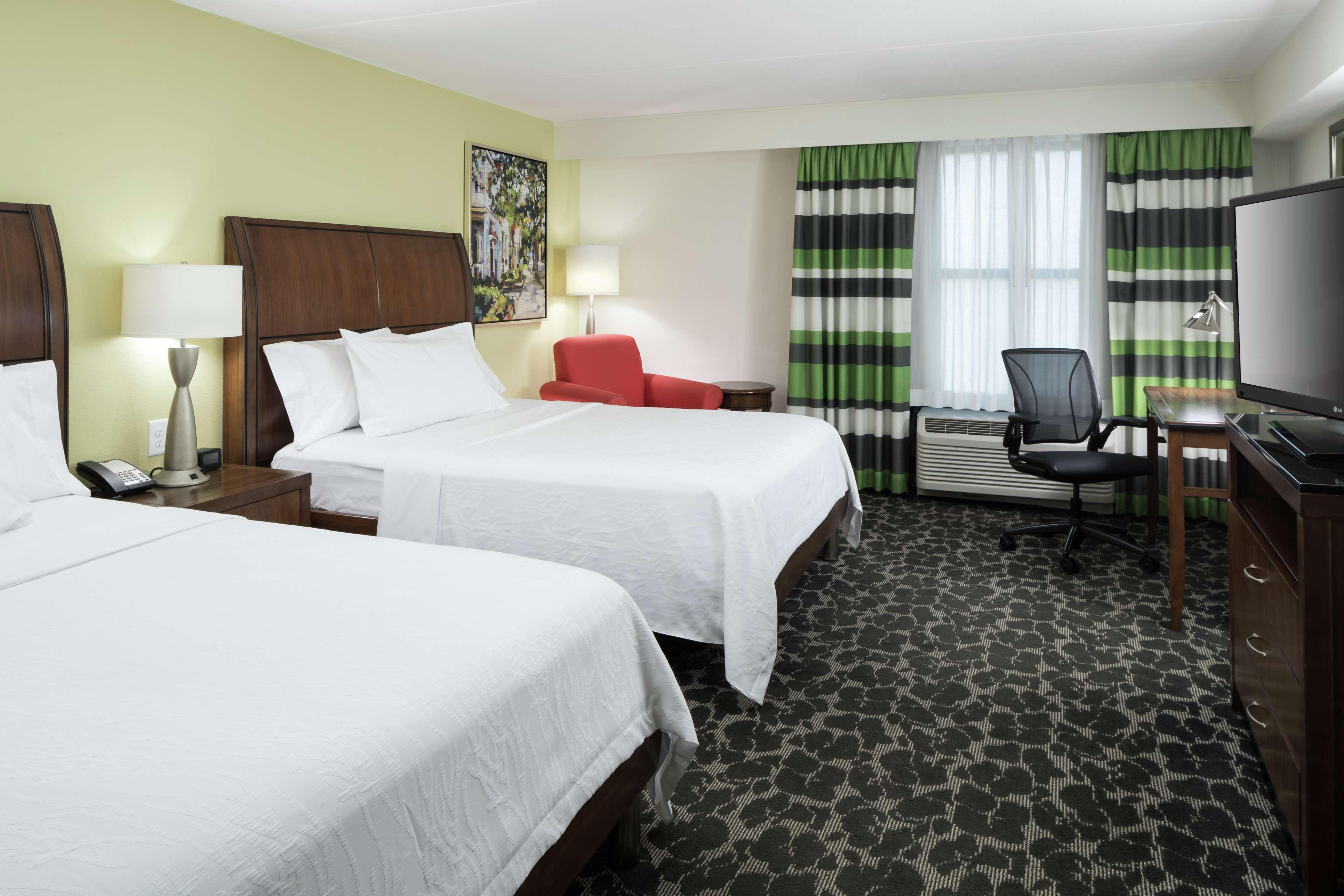 Hilton Garden Inn Charleston Waterfront/Downtown Екстер'єр фото
