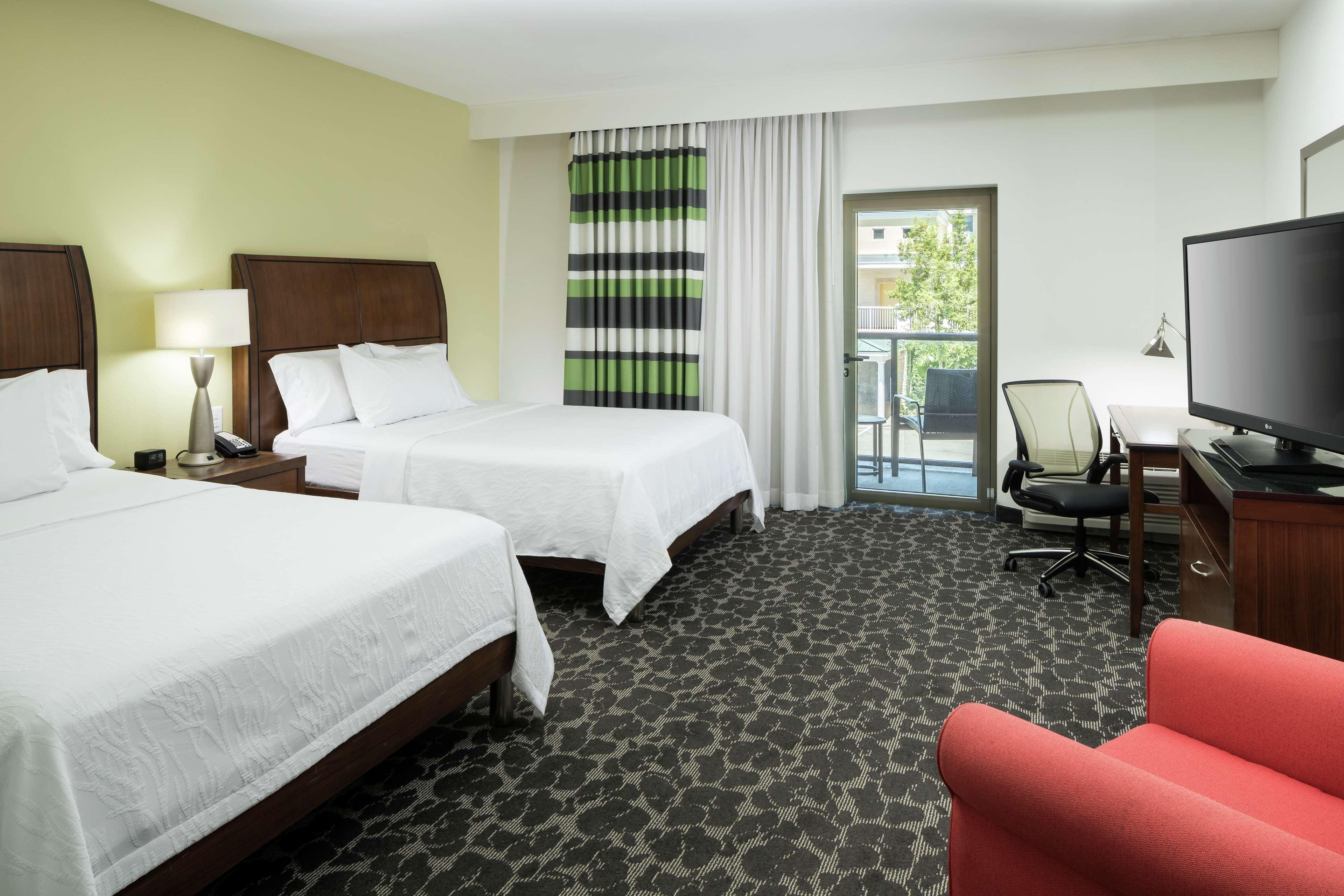 Hilton Garden Inn Charleston Waterfront/Downtown Екстер'єр фото