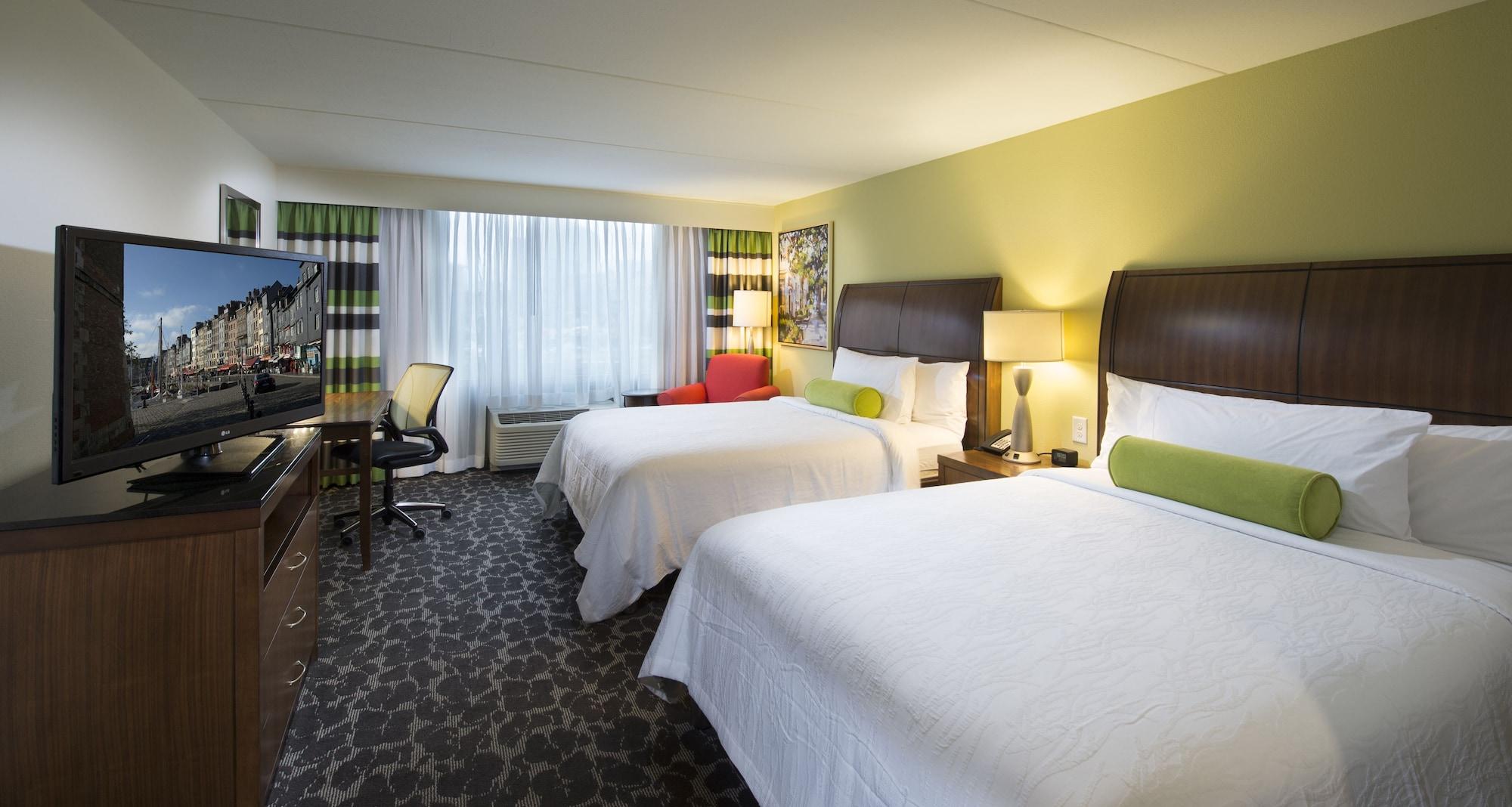 Hilton Garden Inn Charleston Waterfront/Downtown Екстер'єр фото