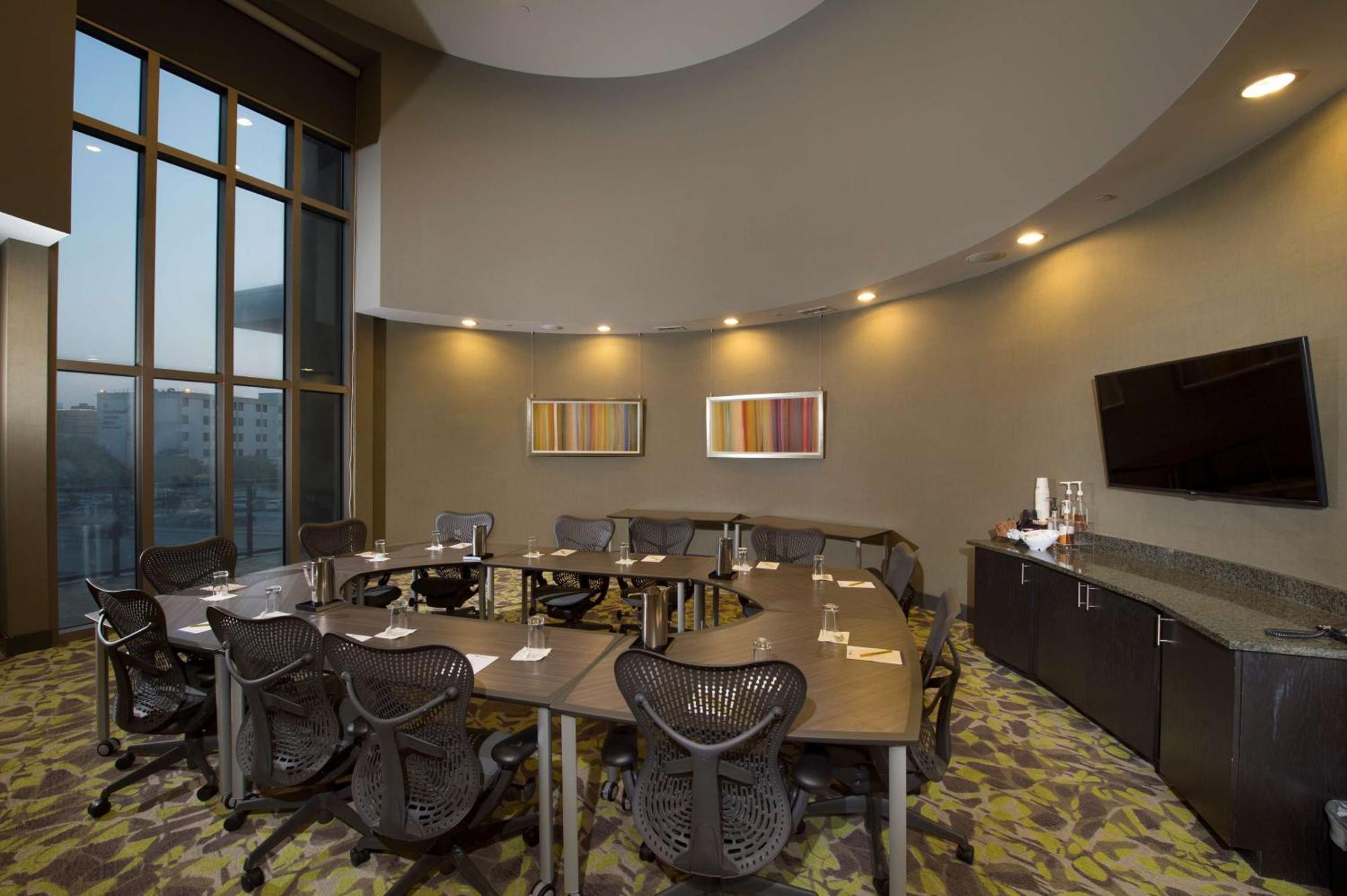 Hilton Garden Inn Charleston Waterfront/Downtown Екстер'єр фото