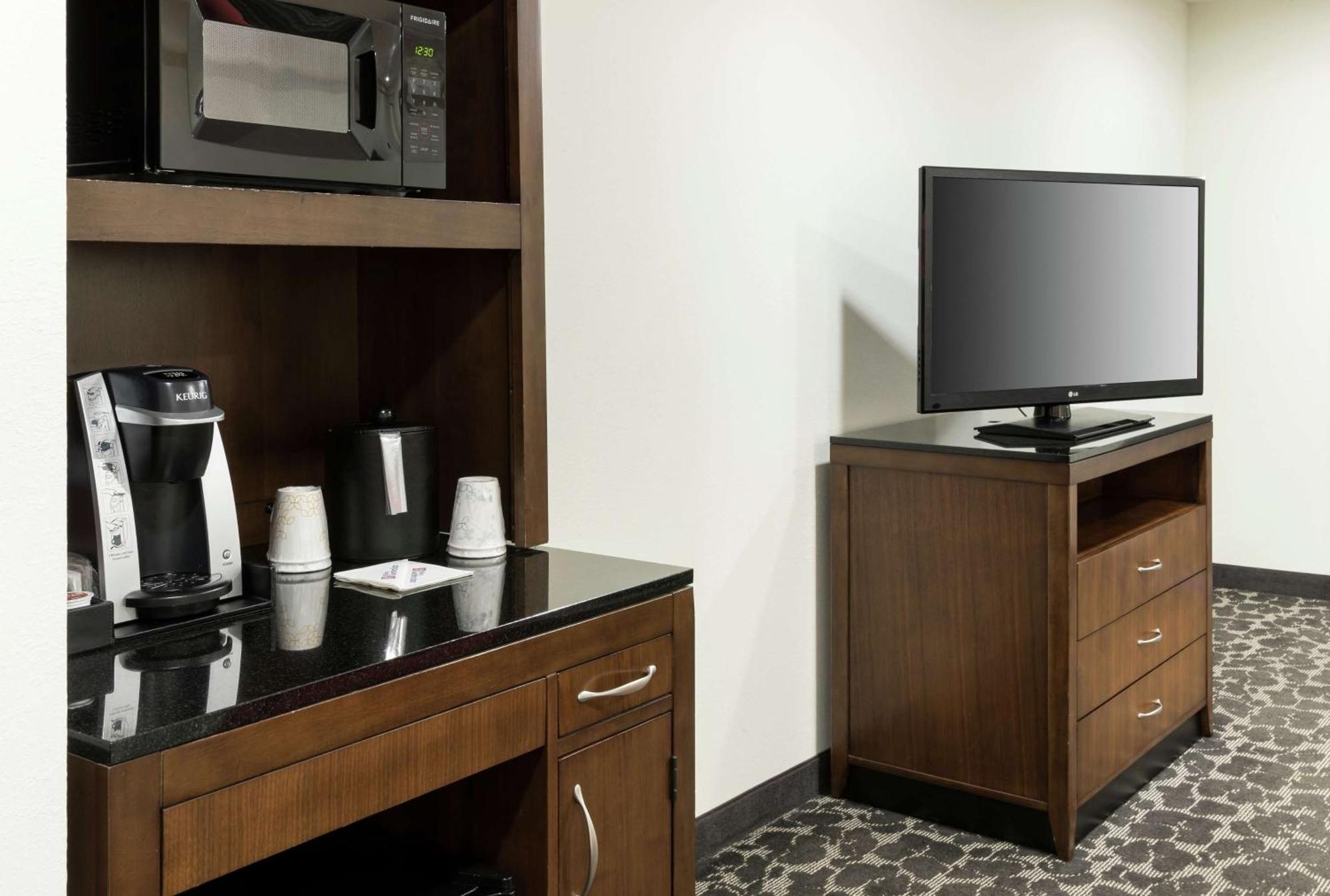 Hilton Garden Inn Charleston Waterfront/Downtown Екстер'єр фото