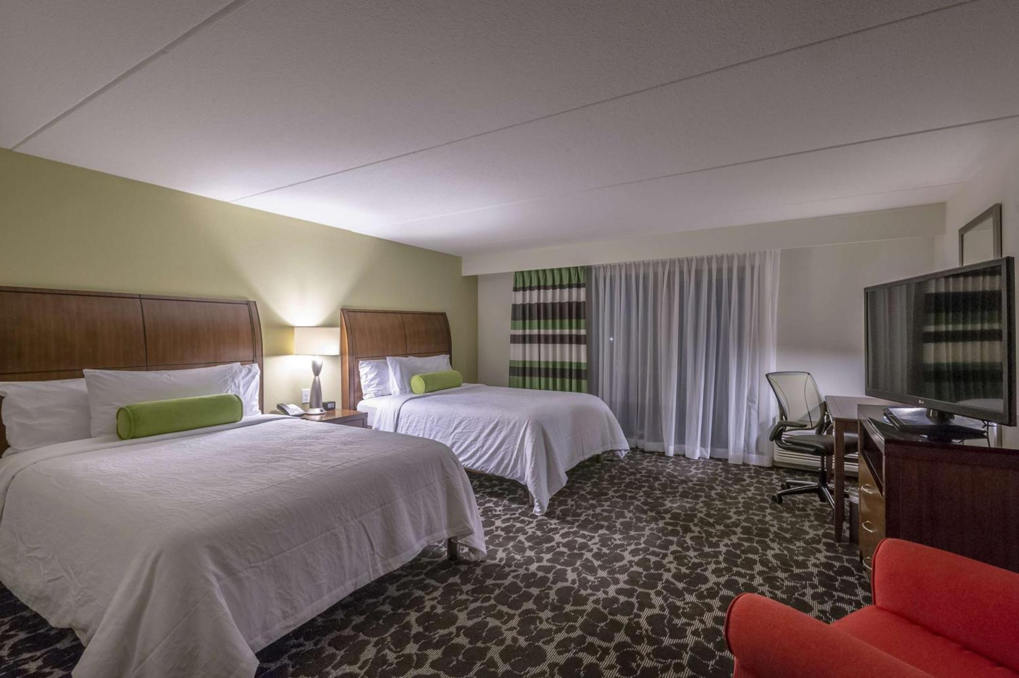 Hilton Garden Inn Charleston Waterfront/Downtown Екстер'єр фото